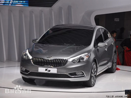 K3 Kia Subcompact Car 4 πόρτες Sedan με υψηλής ανάλυσης οθόνη αφής